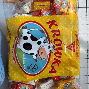 SOLIDARNOSC POLISH MILK CREAM FUDGE - KROWKA 2.2 LB - 1 KG